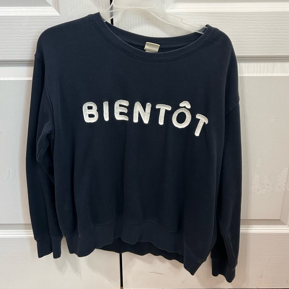 H&M Crewneck Sweatshirt - Picture 2 of 3